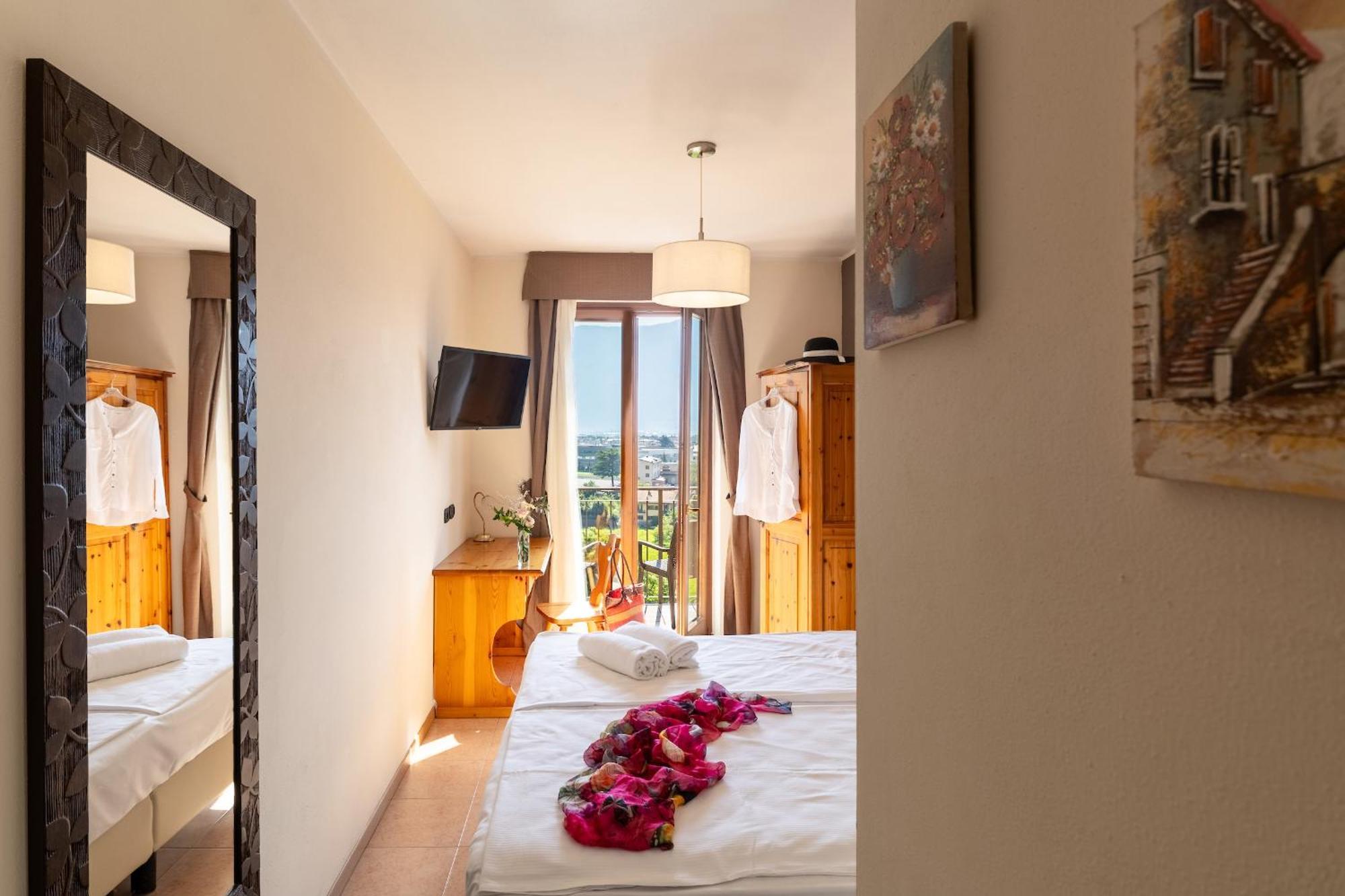 Agritur Eden Marone Villa Riva del Garda Ngoại thất bức ảnh